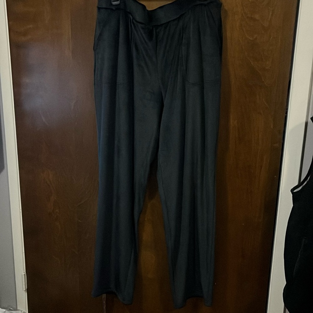 Velour Material 
Croft & Barrow
The Velvet Pant